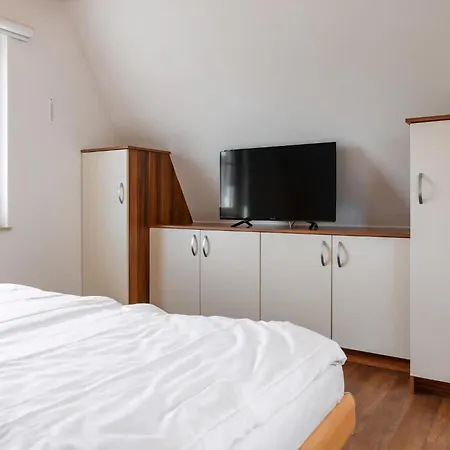 Holiday home Reethaus Robby *