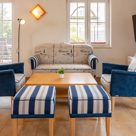 Reethaus Robby Holiday home Gramkow